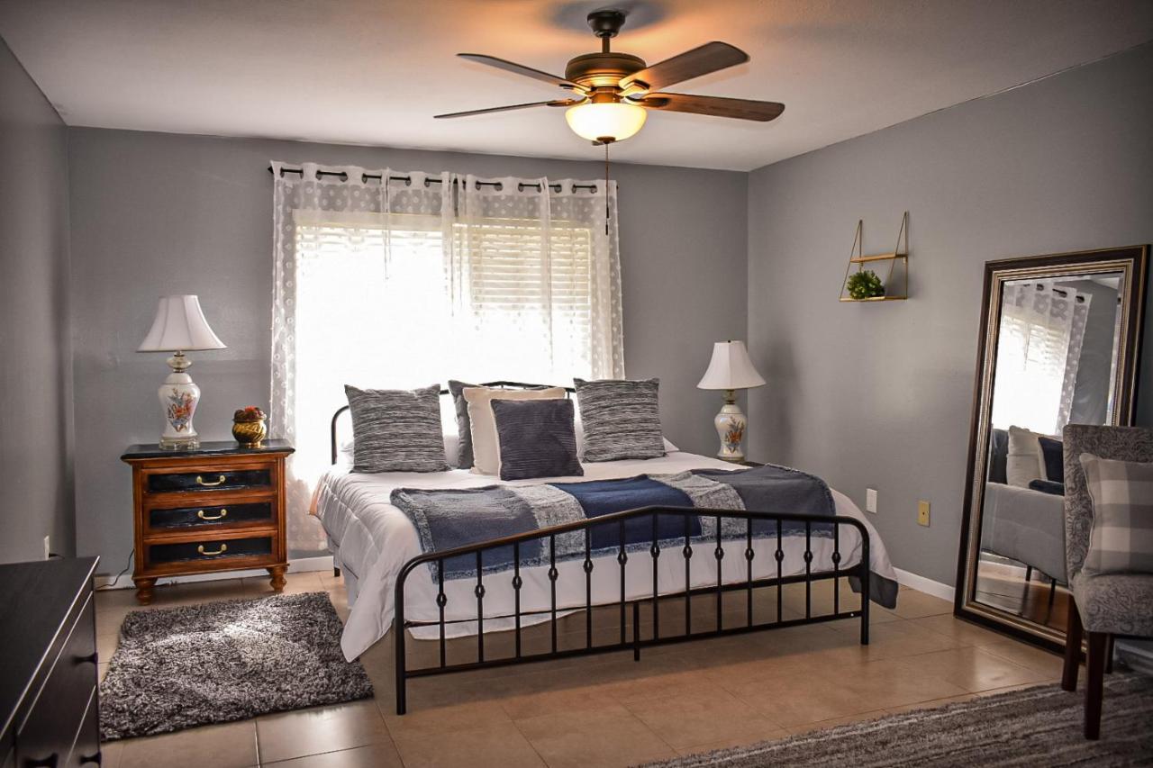 Welcome To The Cottage: A Home Away From Home Port St. Lucie Exterior photo